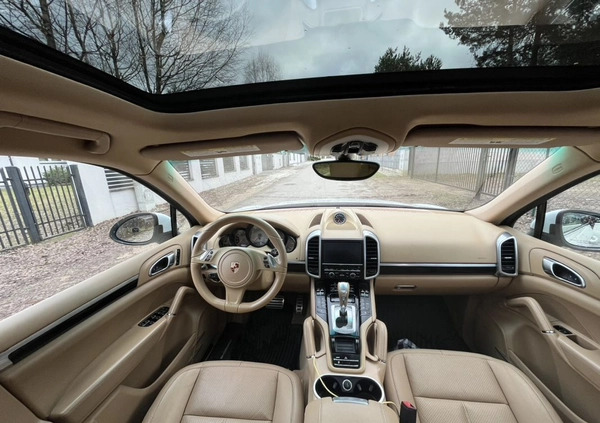 Porsche Cayenne cena 114000 przebieg: 162200, rok produkcji 2014 z Białystok małe 466
